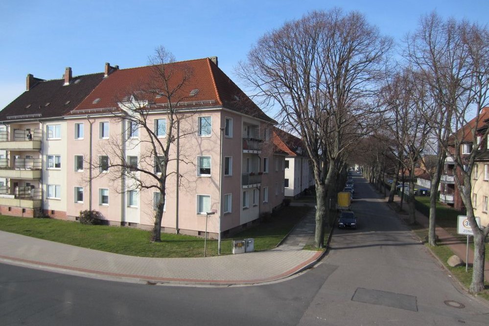 Döteberger Str. 20, 22