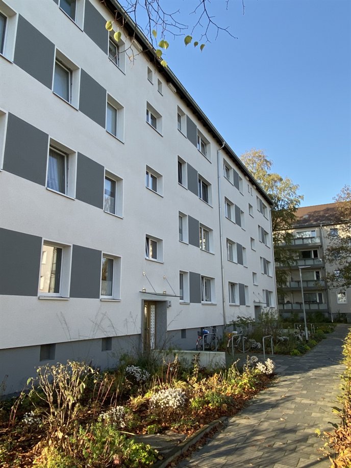 modernisierte 3-Zimmerwohnung mit Balkon in Burg - Foto 2