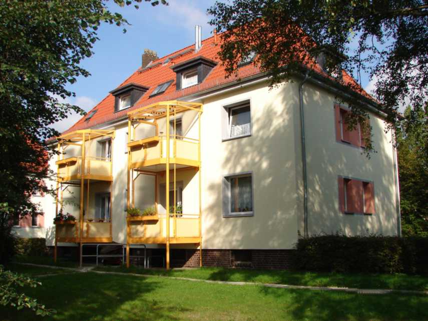 Mecklenheidestraße 107, 109, 111