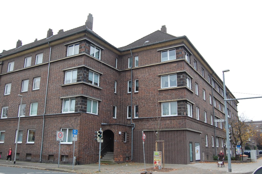 Auf der Papenburg 19, 21, Ricklinger Stadtweg 64, 66, 68, 70, 72, 74, 76