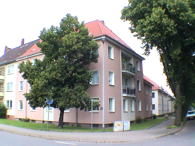 Döteberger Str. 12, 14, 16, 18