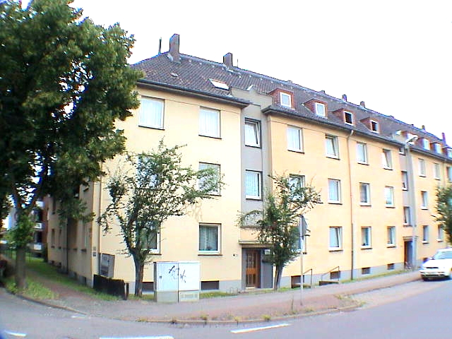 Döteberger Str. 25, 25 A, 25 B