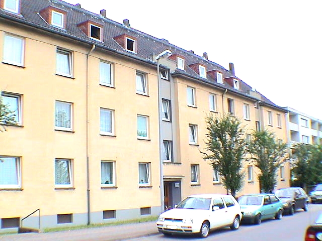 Döteberger Str. 25, 25 A, 25 B