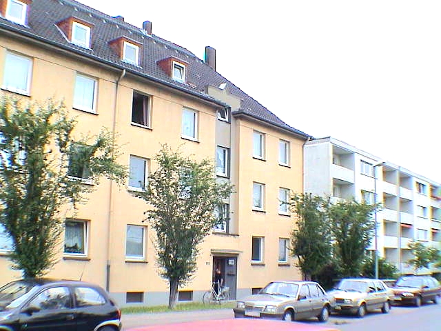 Döteberger Str. 25, 25 A, 25 B